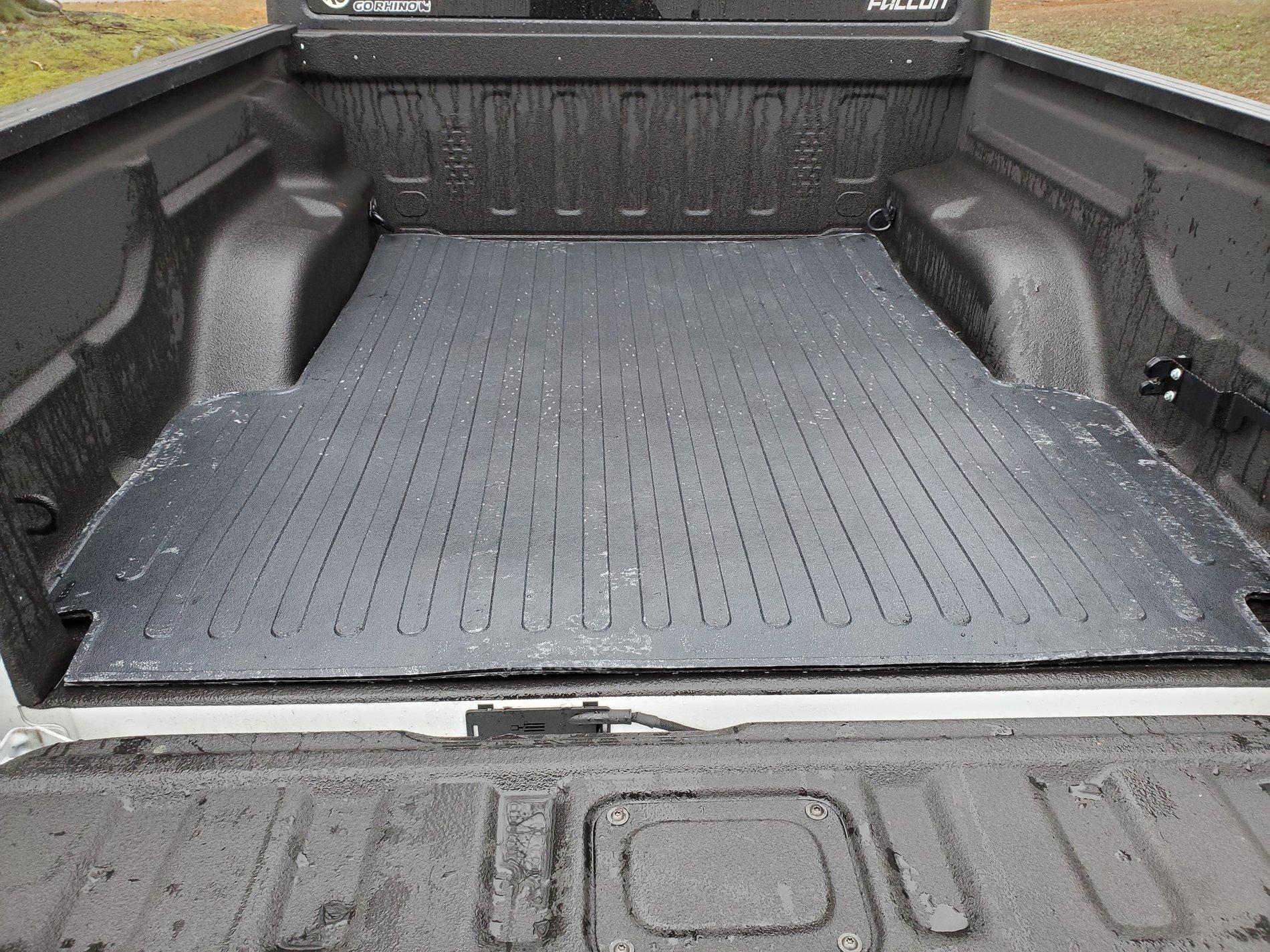 Jeep Gladiator Truck bed mat for Gladiator, rubber? 20200114_154306