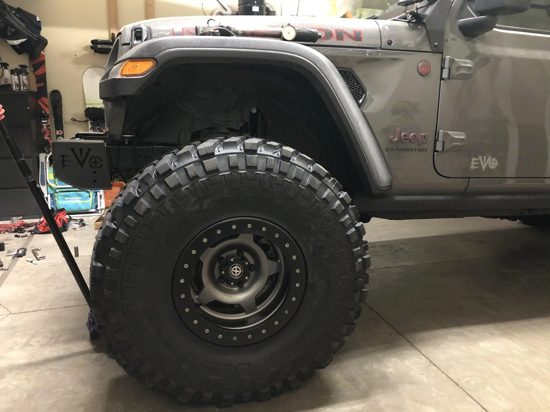 Jeep Gladiator Rock Krawler 3" X Factor JT System C3001ECF-027F-4B6D-B663-99439AF23A03