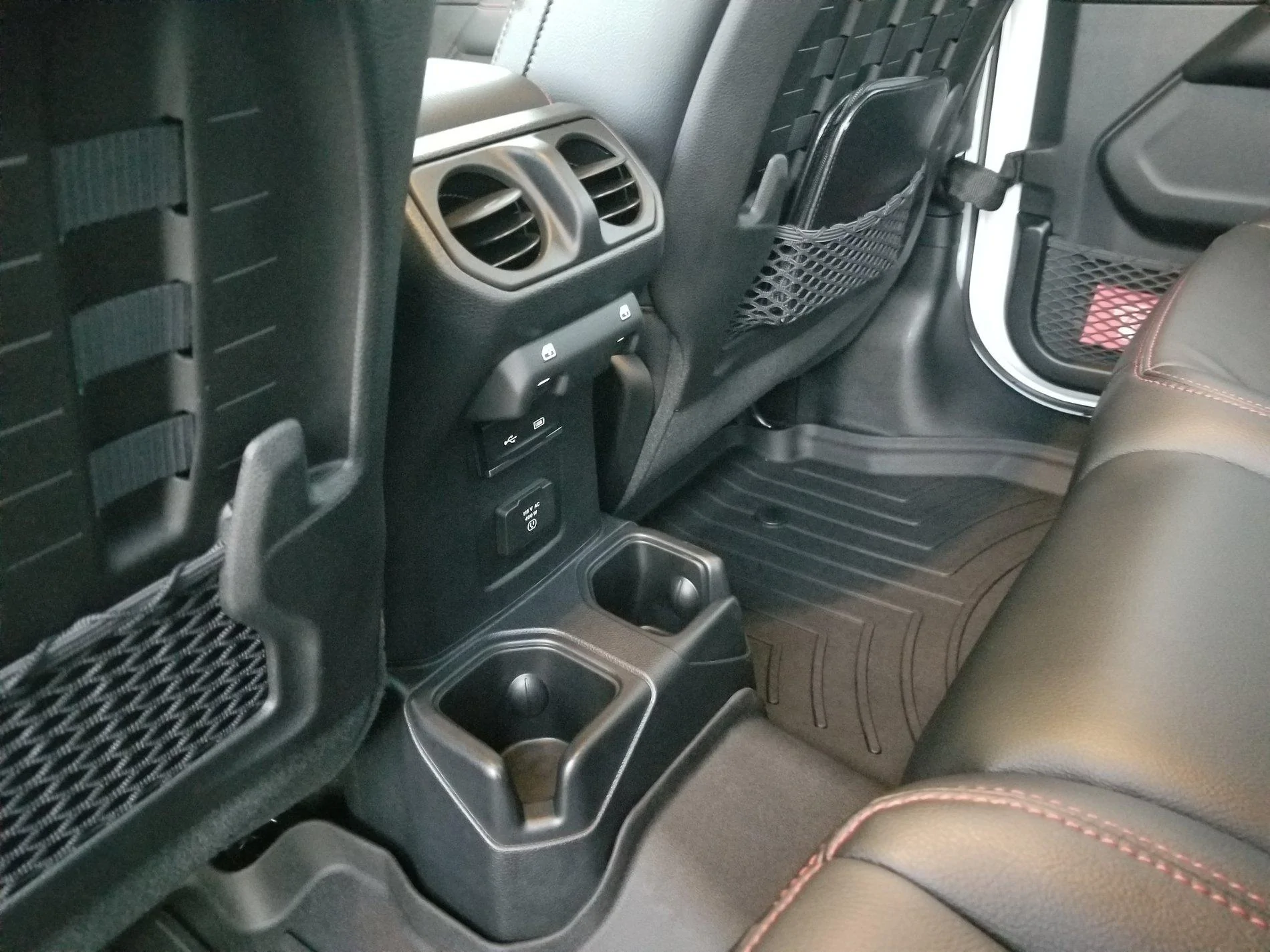 Jeep Gladiator Just Ordered? Check in HERE! 20200112_162305