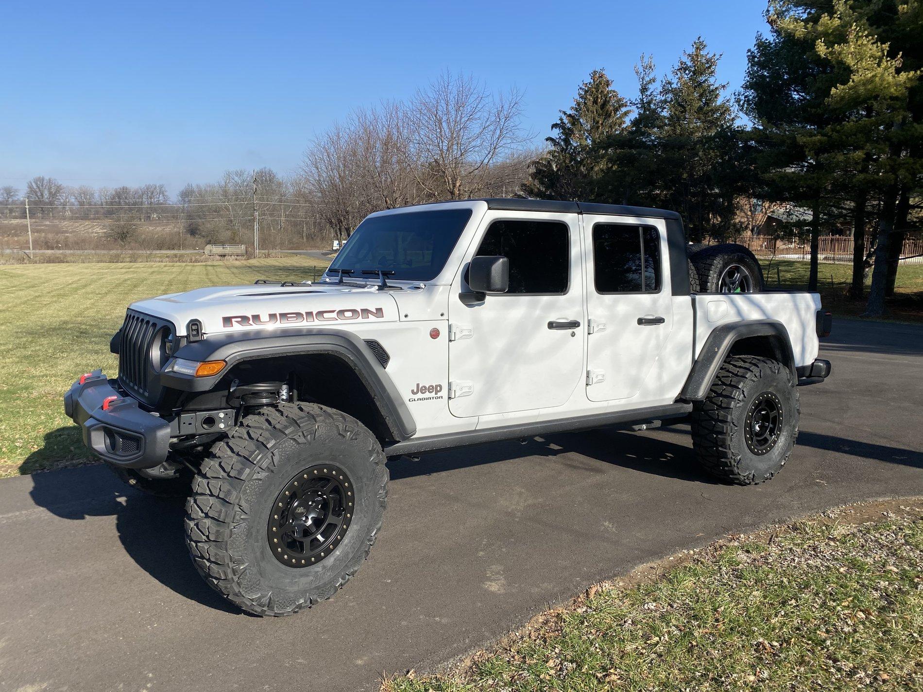 Jeep Gladiator What wheels are you putting on you JT? IMG_5835.JPG