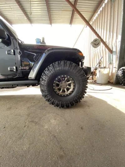 Jeep Gladiator Gladiator Motorsports Shop Build thumbnail_IMG_0128