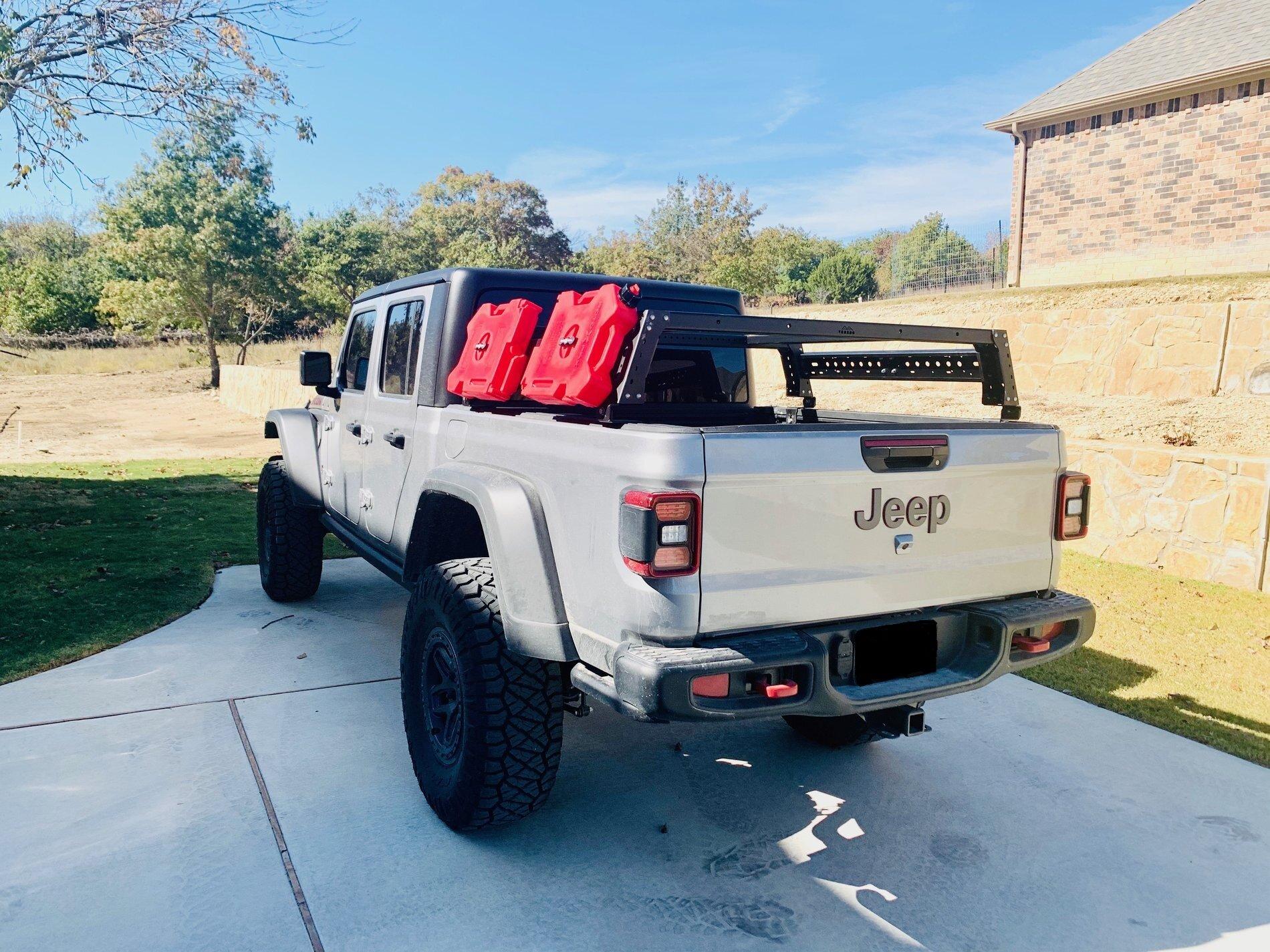 Jeep Gladiator Gladiator specific cross bars & bed racks now available! Gladiator+Photo