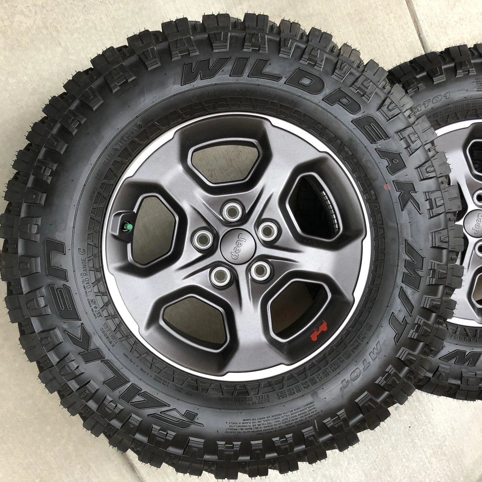 Jeep Gladiator Standard Rubicon wheel set with TPMS, spare, Falken M/T tires, 61 miles IMG_2811
