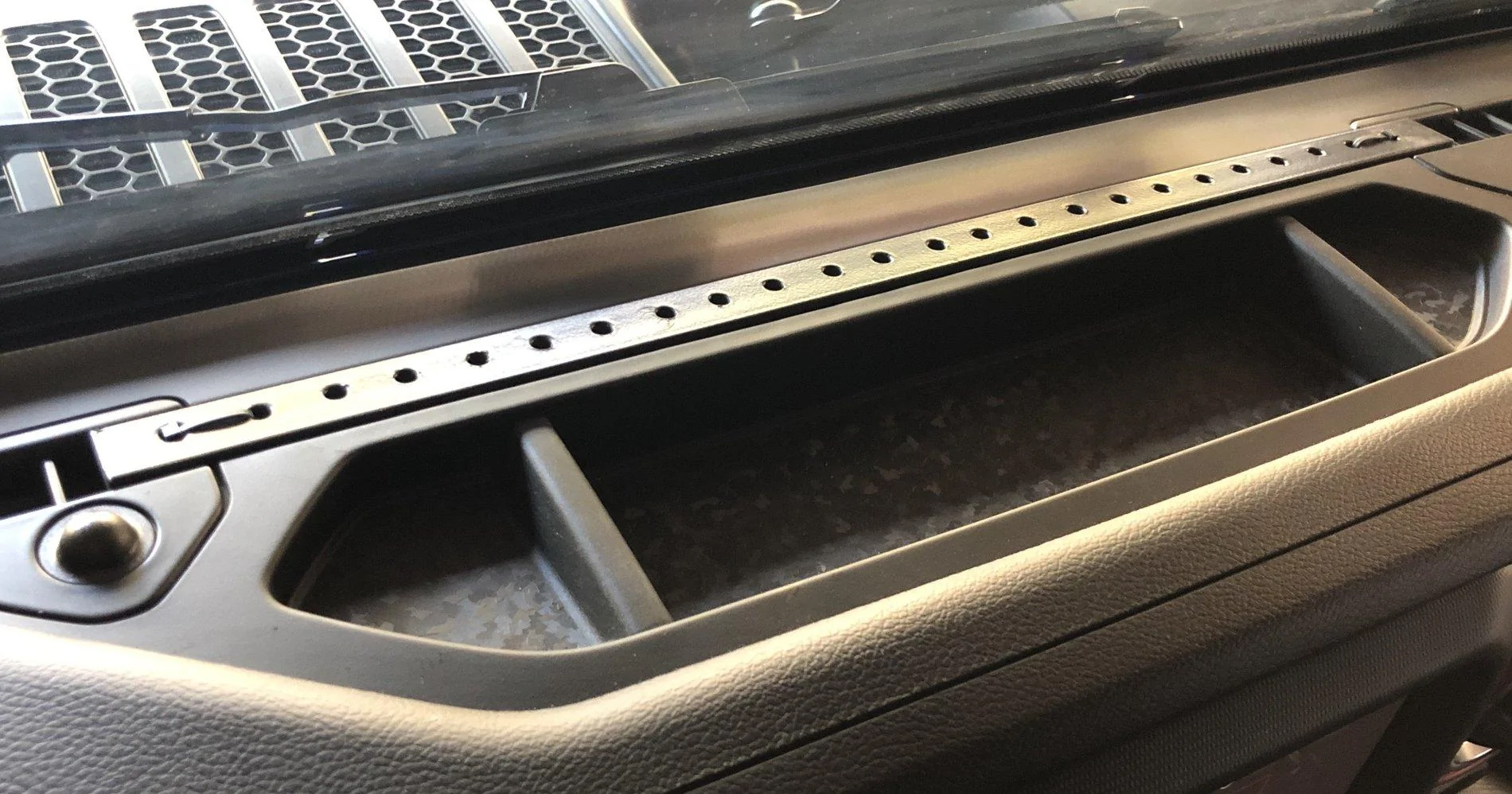 Jeep Gladiator Defrost Windshield Solution: Right vs Left af1c2ff7-11a1-486a-bae5-817fadee28a4-jpeg-jpg