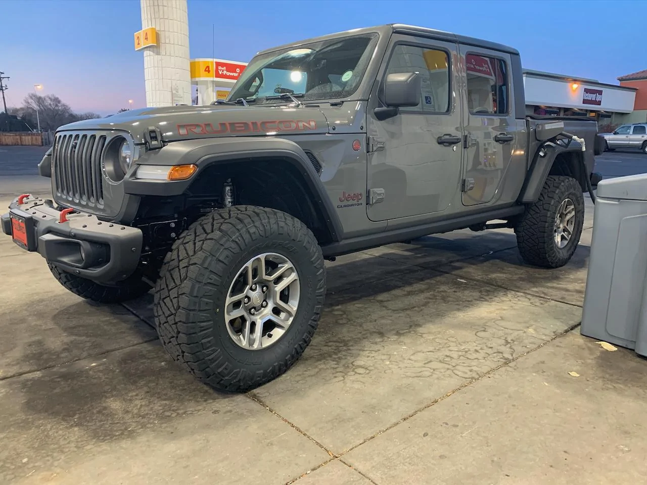 Jeep Gladiator Intro. New JT 2