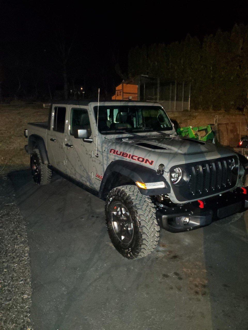 Jeep Gladiator Took Delivery of Your JT? Sign in Here! Gladiator8