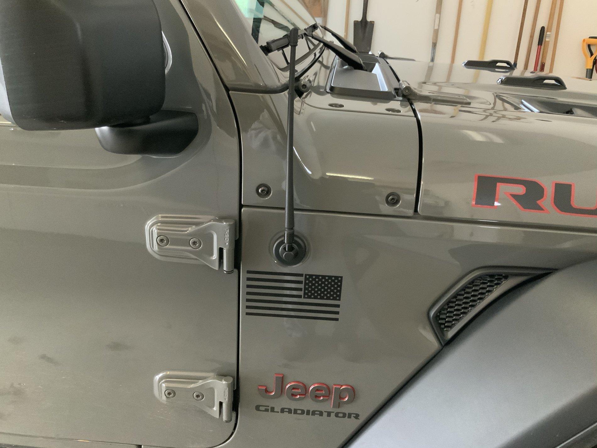 Jeep Gladiator STING GRAY Gladiator JT Club 2F289998-33BB-44AD-A8E4-BCAA24ADEC32