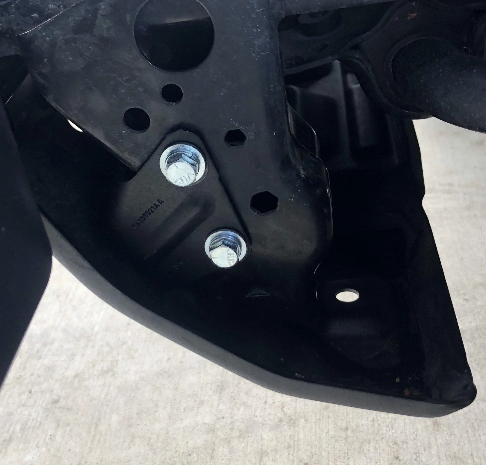 Jeep Gladiator Installing Stock Rubicon Skid Plate on Sport 8AA38634-27C5-49F5-9240-CD3B961FE2C7