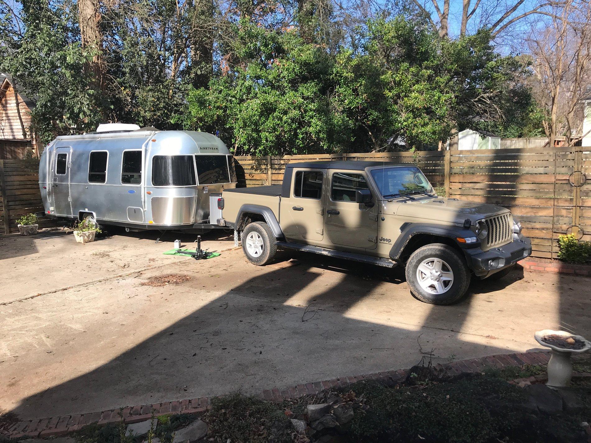 Jeep Gladiator So, what is everybody towing? IMG_1842