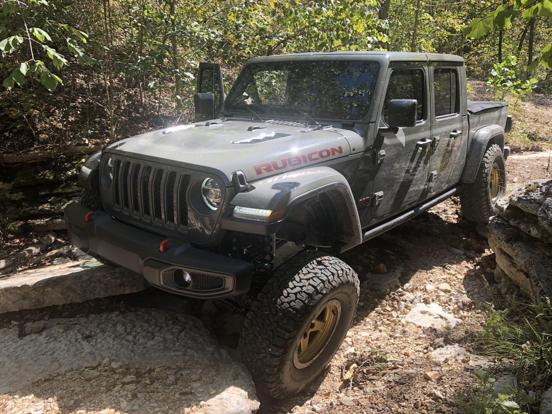 Jeep Gladiator Project “Fools Gold” D8451FEB-7A27-420B-8303-073477E00186