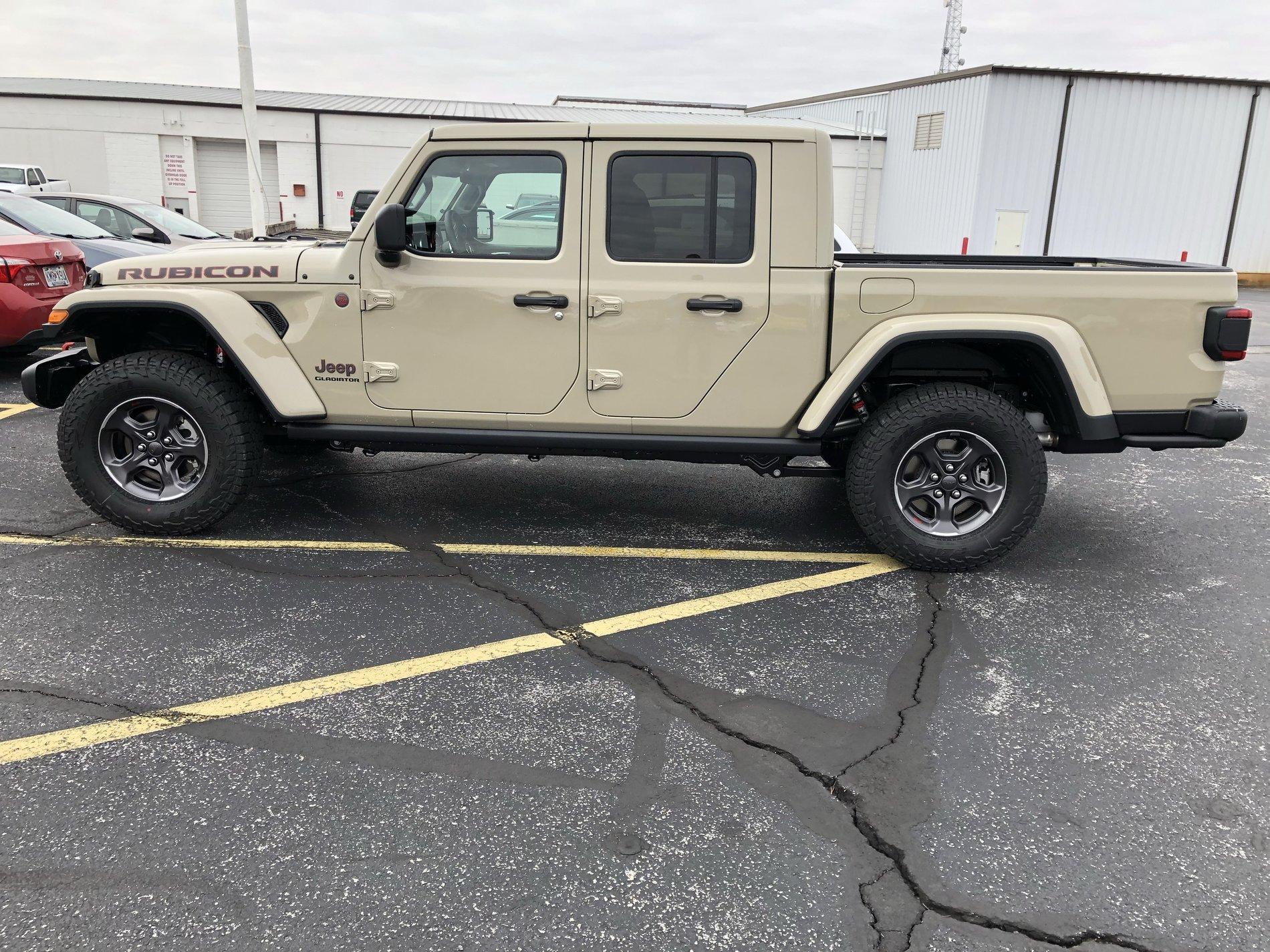 Jeep Gladiator Where are my future Gobis 55C955C3-4444-42CC-9476-24600082D4AD