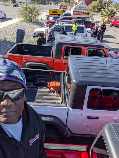 Jeep Gladiator Joshua Tree - Berdoo Cyn Rd, Old Dale Rd, Gold Crown Rd. IqE87Ebl