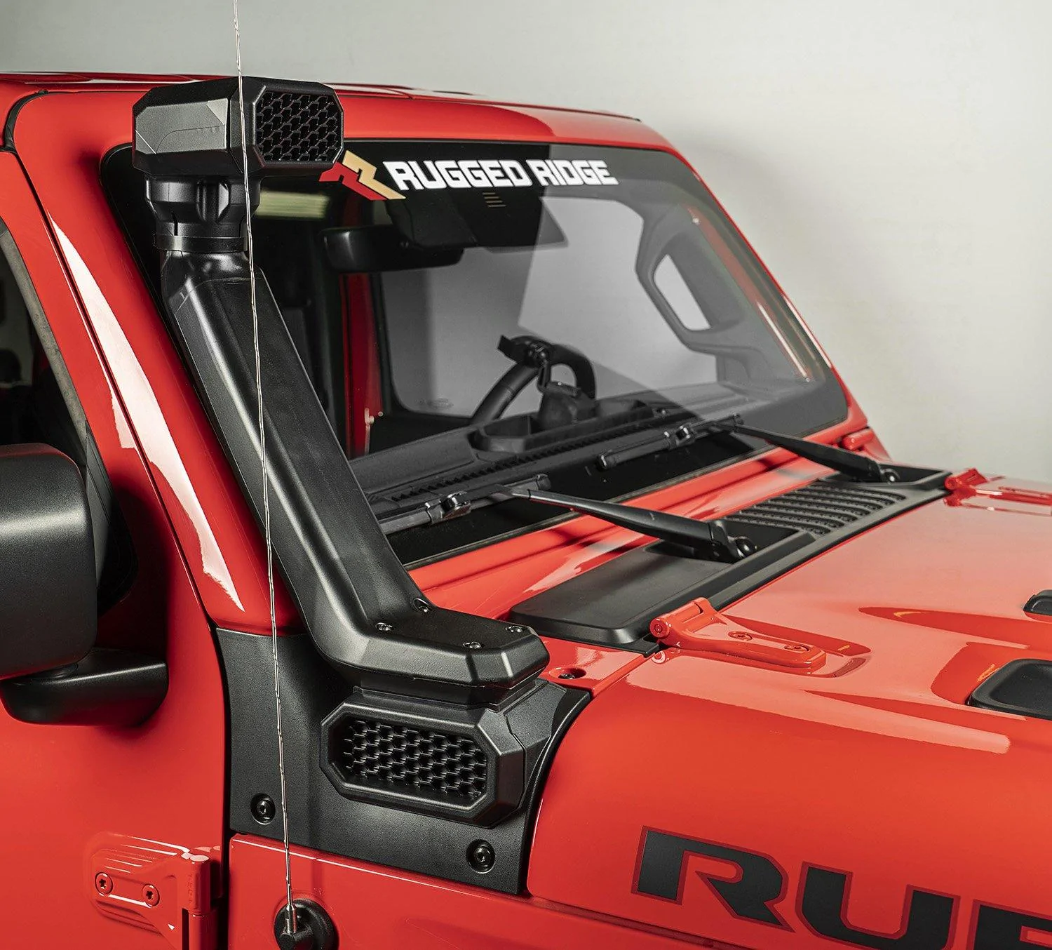 Jeep Gladiator Snorkels rugged-ridge-hi-low-mount-snorkel-system-jl-jt-17756.31-installed