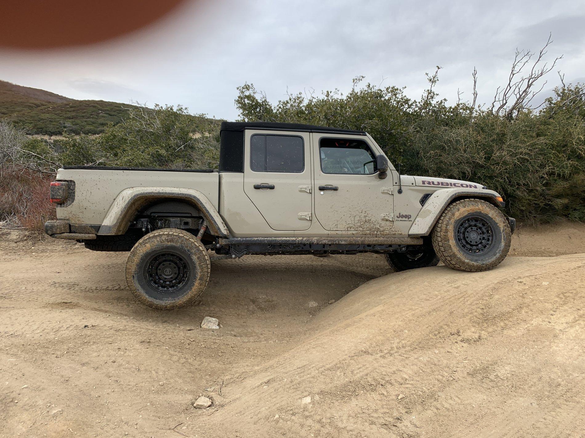 Jeep Gladiator What did you do WITH your Gladiator today? B4ABD8E1-3584-48D7-A79B-ED437E31A3DB