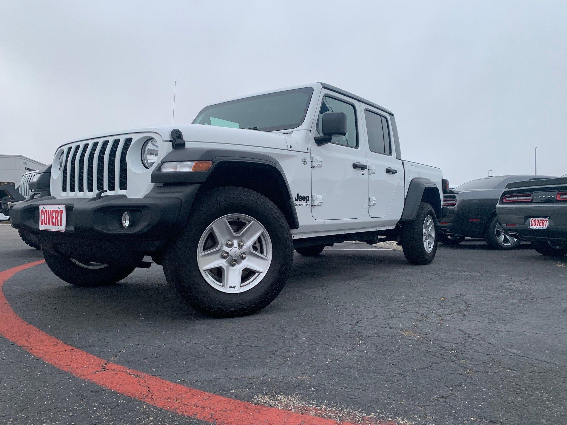 Jeep Gladiator SPORT "S" MAX TOW BUILD jeep1