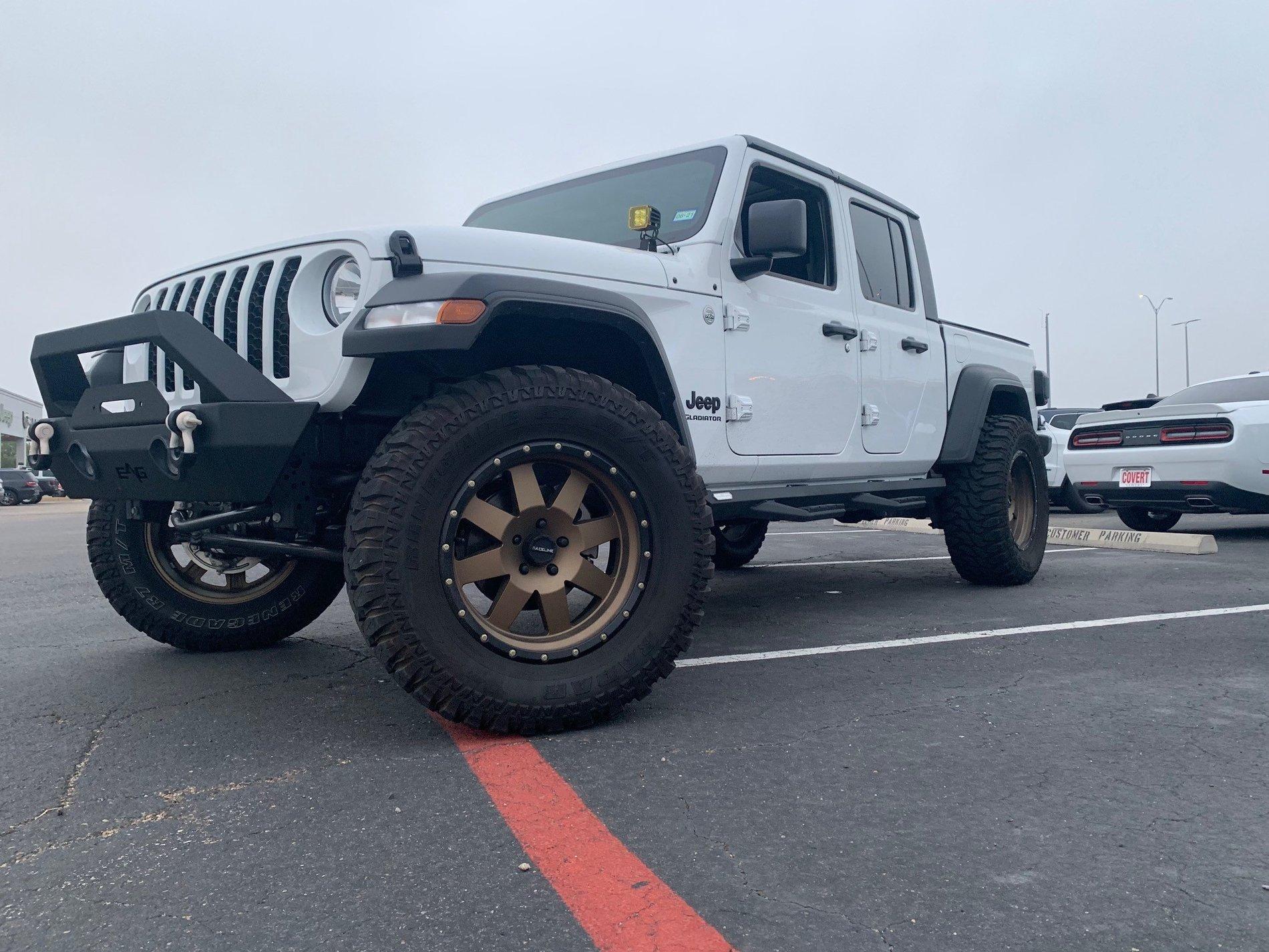 Jeep Gladiator SPORT "S" MAX TOW BUILD jeep2