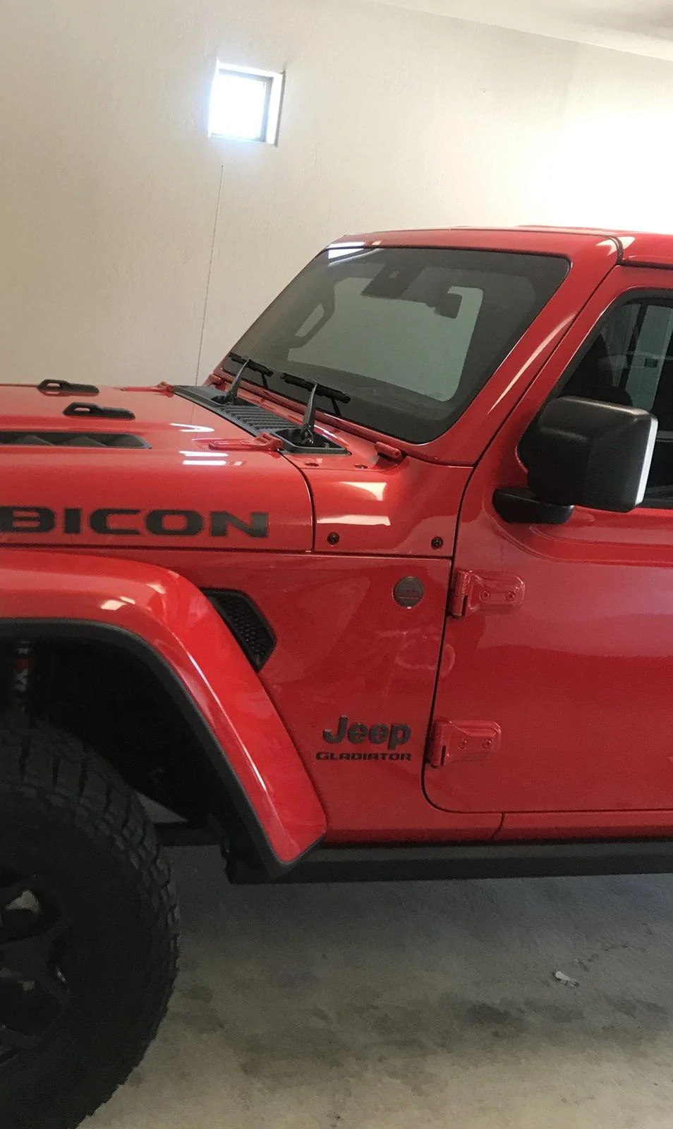 Jeep Gladiator Rubicon stock rock rails BA896C58-7507-4575-B667-11A590FBBDEB