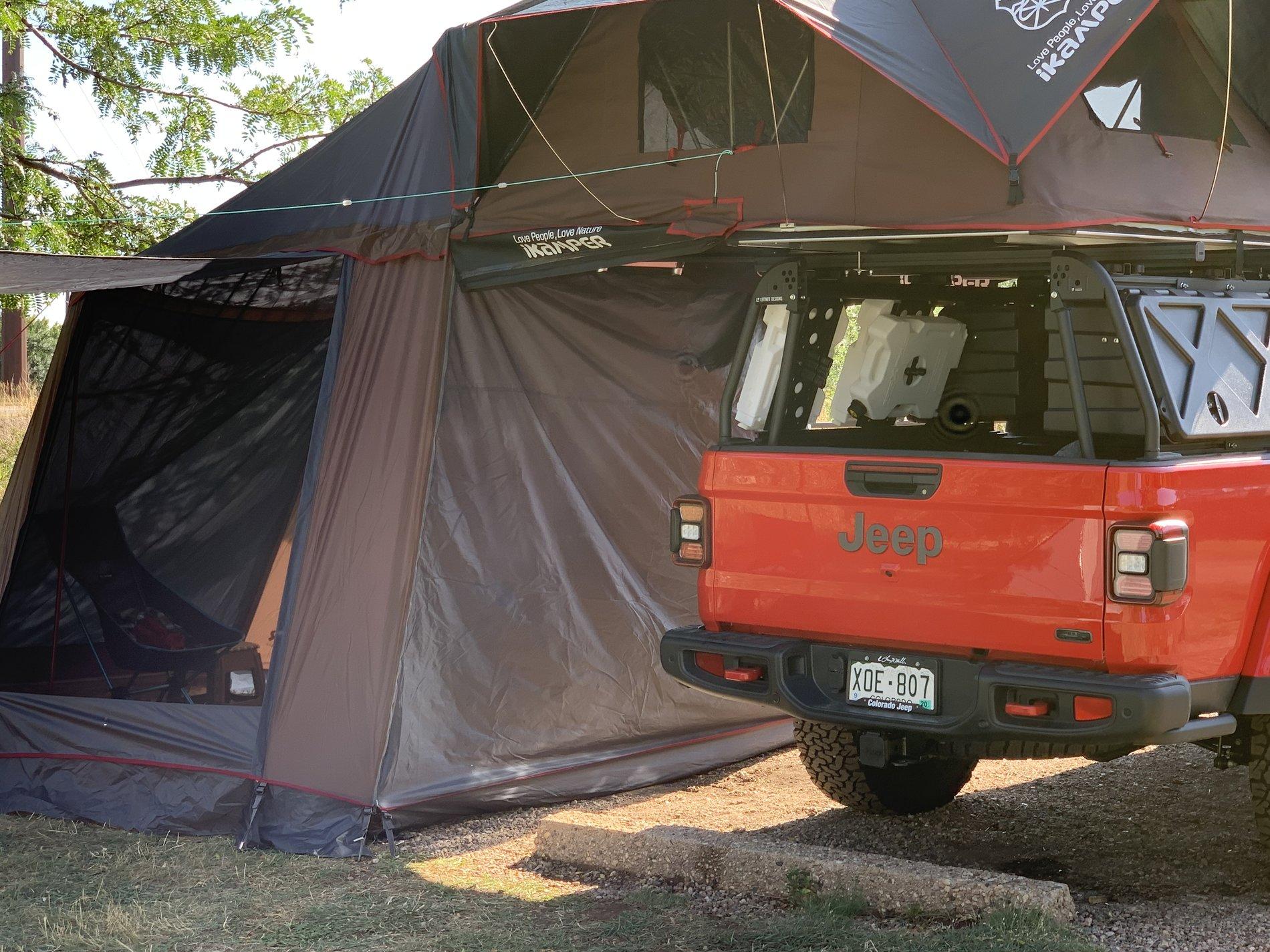 Jeep Gladiator Bed Rack and Roof Top Tents IMG_0334