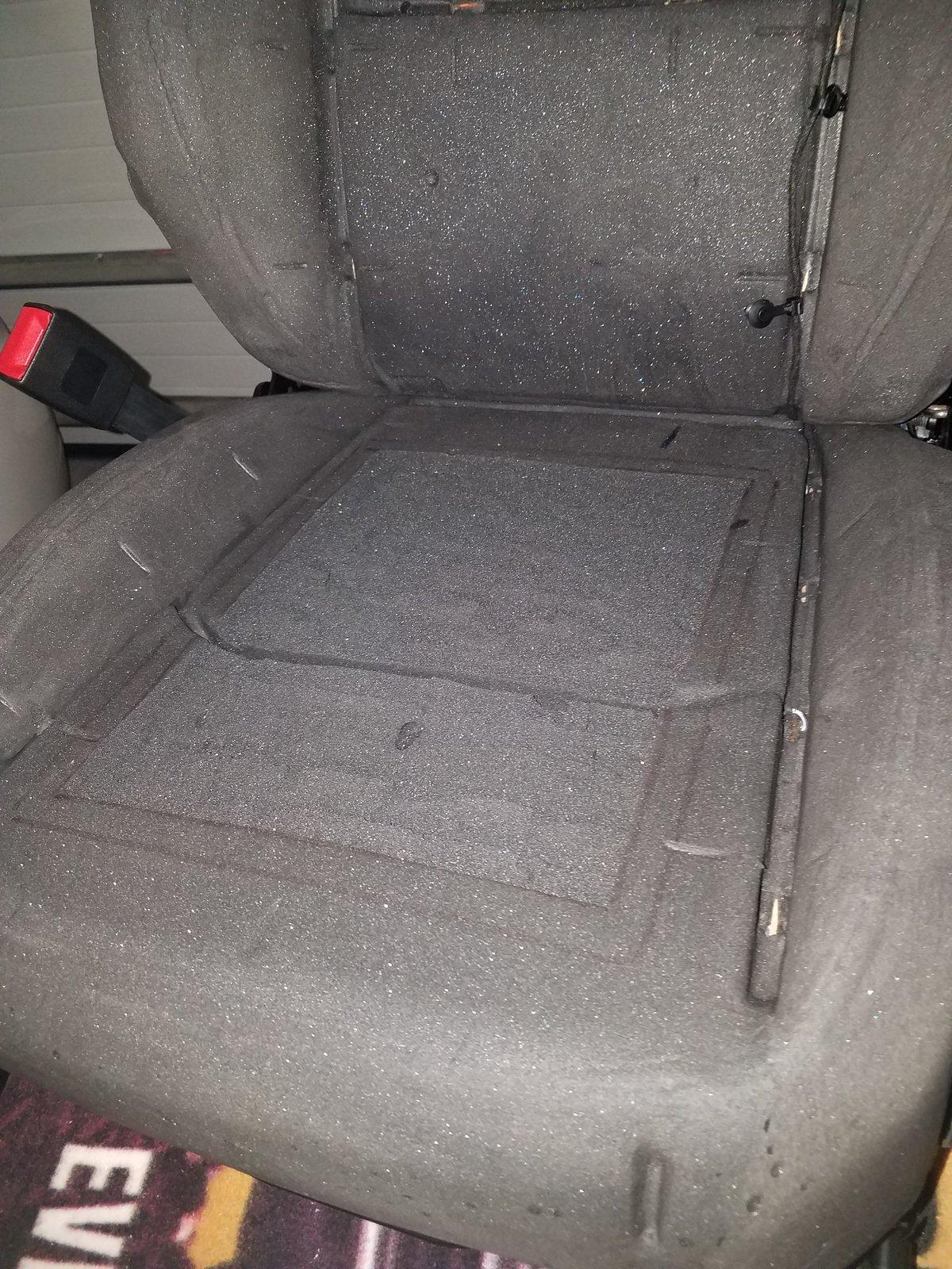 Jeep Gladiator Degreez Heated and Cooled seat install with Katzkins leather 20200119_131829