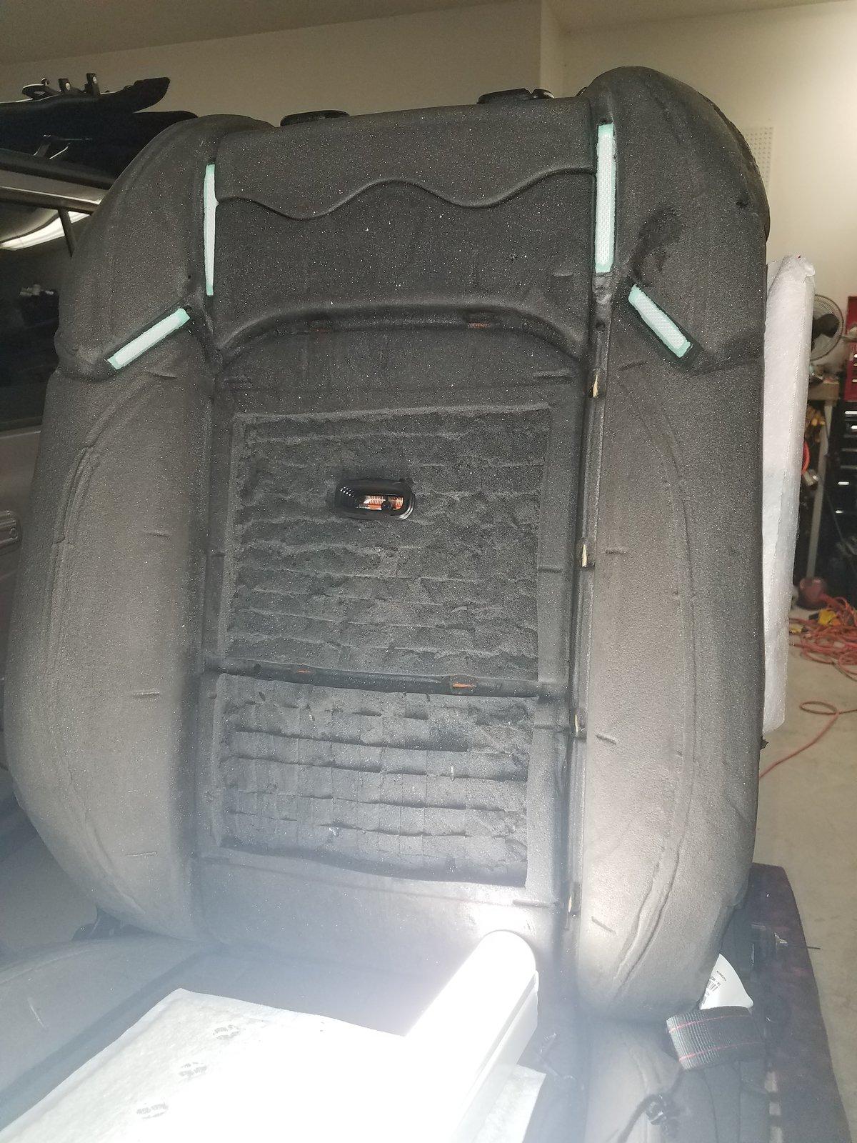 Jeep Gladiator Degreez Heated and Cooled seat install with Katzkins leather 20200119_185912