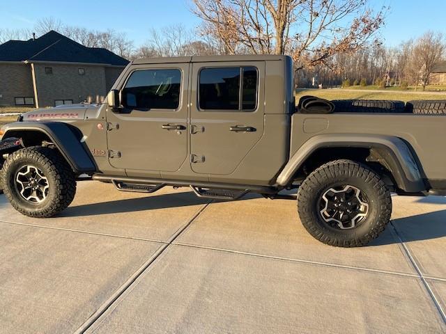 Jeep Gladiator Meet Aahnold Tires