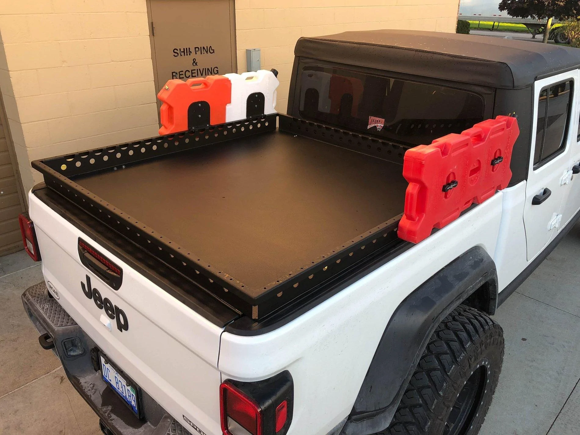 Jeep Gladiator Diamondback HD vs Ace Engineering Upper Decker ACEJTUD-AA_2000x