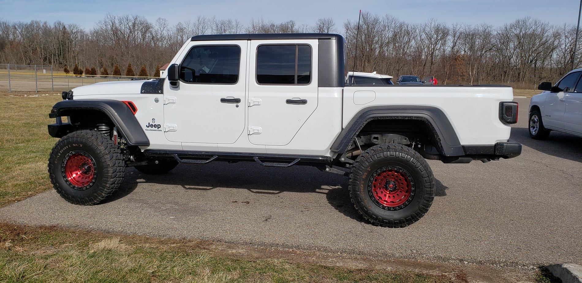 Jeep Gladiator Lets see all those Gladiators with lifts and bigger tires! 20200122_125523