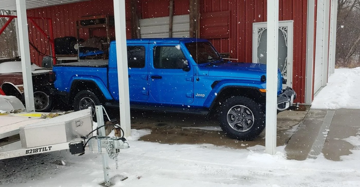 Jeep Gladiator What did you do TO your Gladiator today? [ADMIN WARNING: NO POLITICS, NO GUN TALK] parked-hitch-in-front