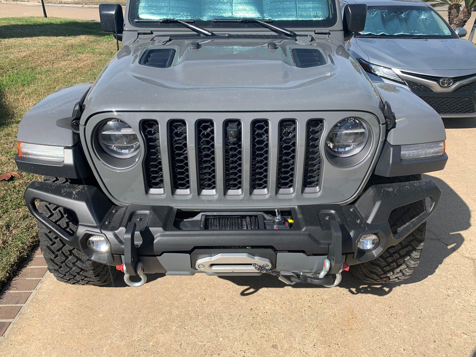 Rudi Bumper High.jpg