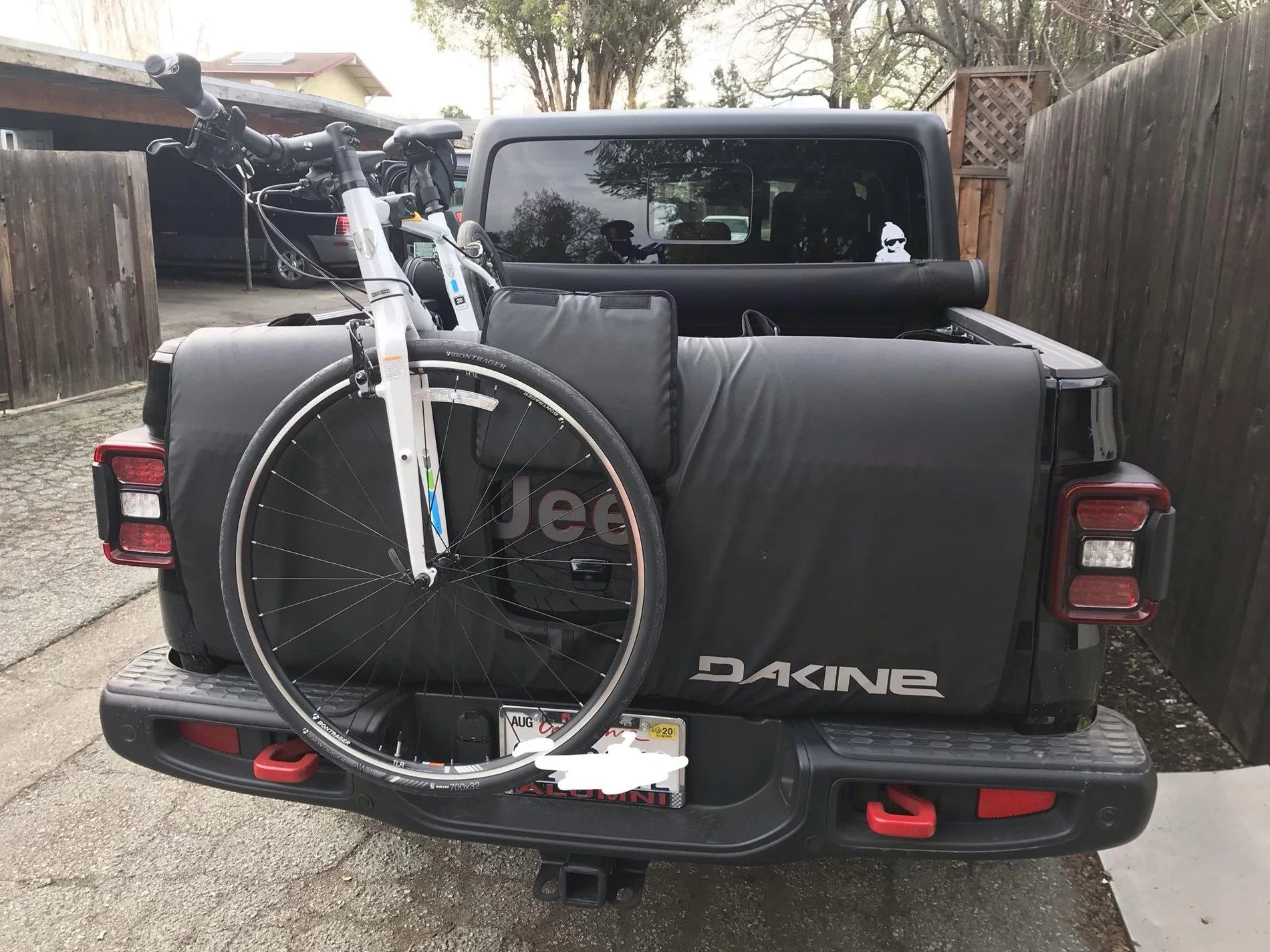 Jeep Gladiator Bike Tailgate Pad Suggestions fullsizeoutput_27e0