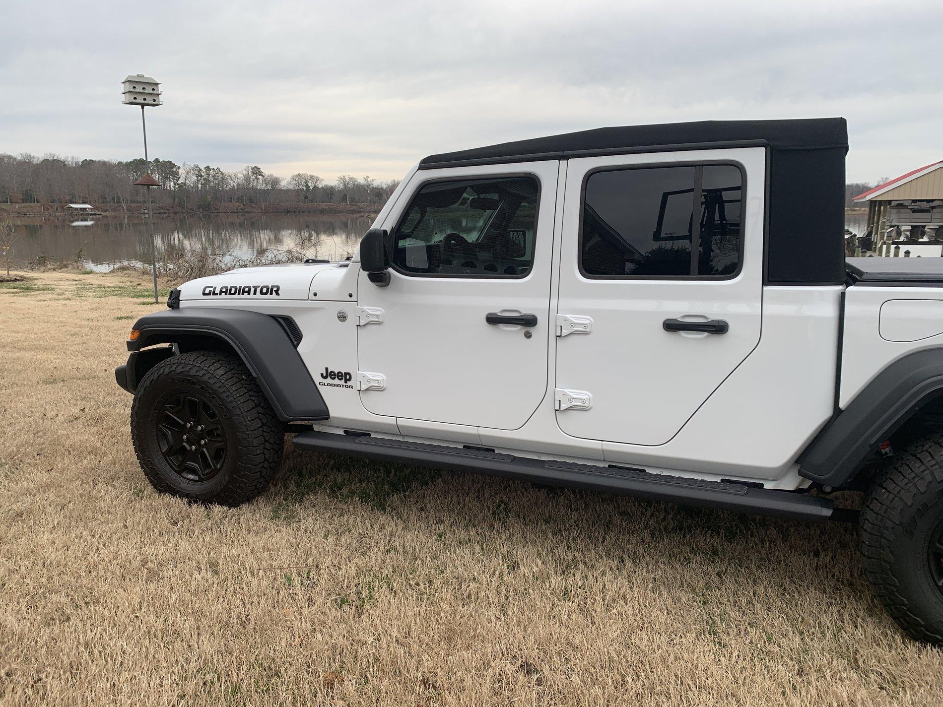 Jeep Gladiator Daniel’s super white JT Sport S max tow E2FD5D9B-FC88-4EB0-A900-3D1373F02CE9