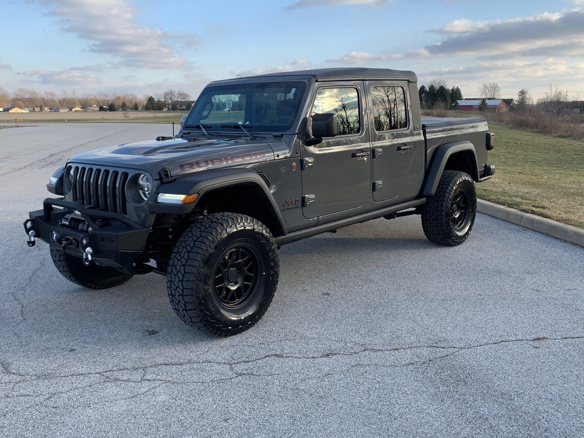 Jeep Gladiator Lets see all those Gladiators with lifts and bigger tires! Photo Jan 16, 16 21 35