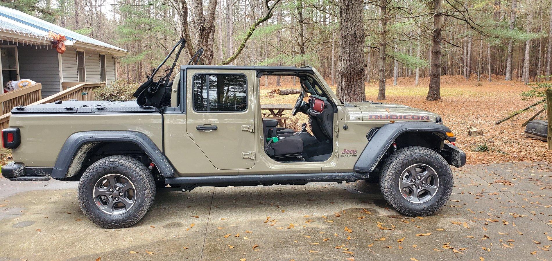 Jeep Gladiator Nude Gladiators (no doors/tops) - pics please 20191229_114411