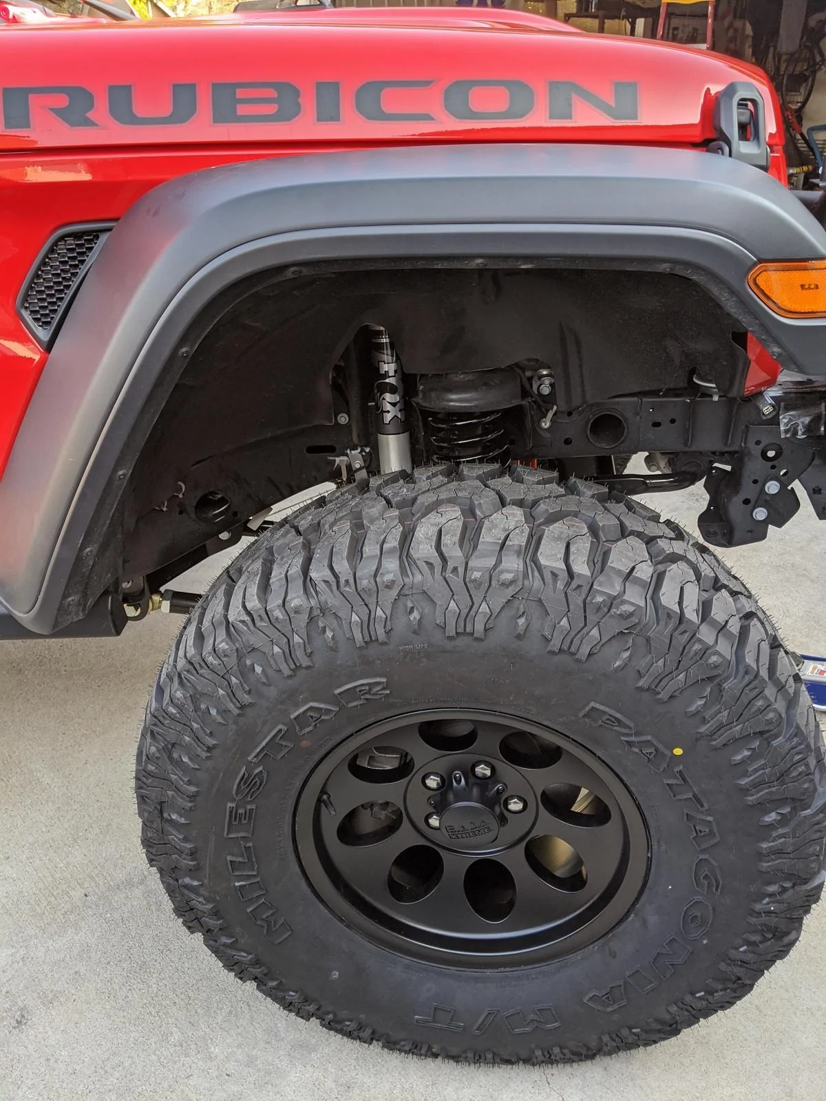 Jeep Gladiator 37s with 17” or 18” wheels.. can’t decide.. ANY PICS?? OT8l7A2