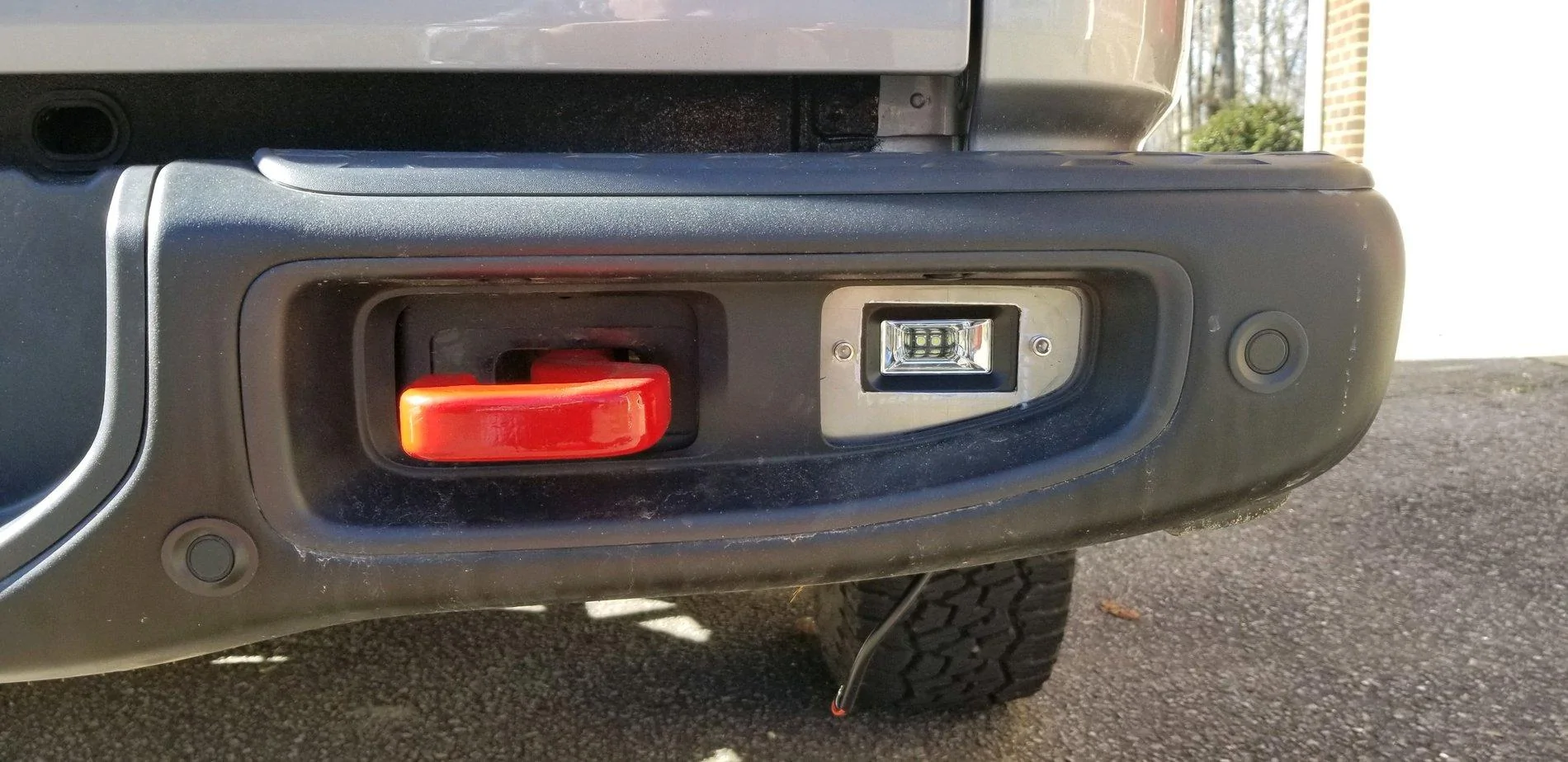 Jeep Gladiator Flush mount lights rear bumper 20200126_110321