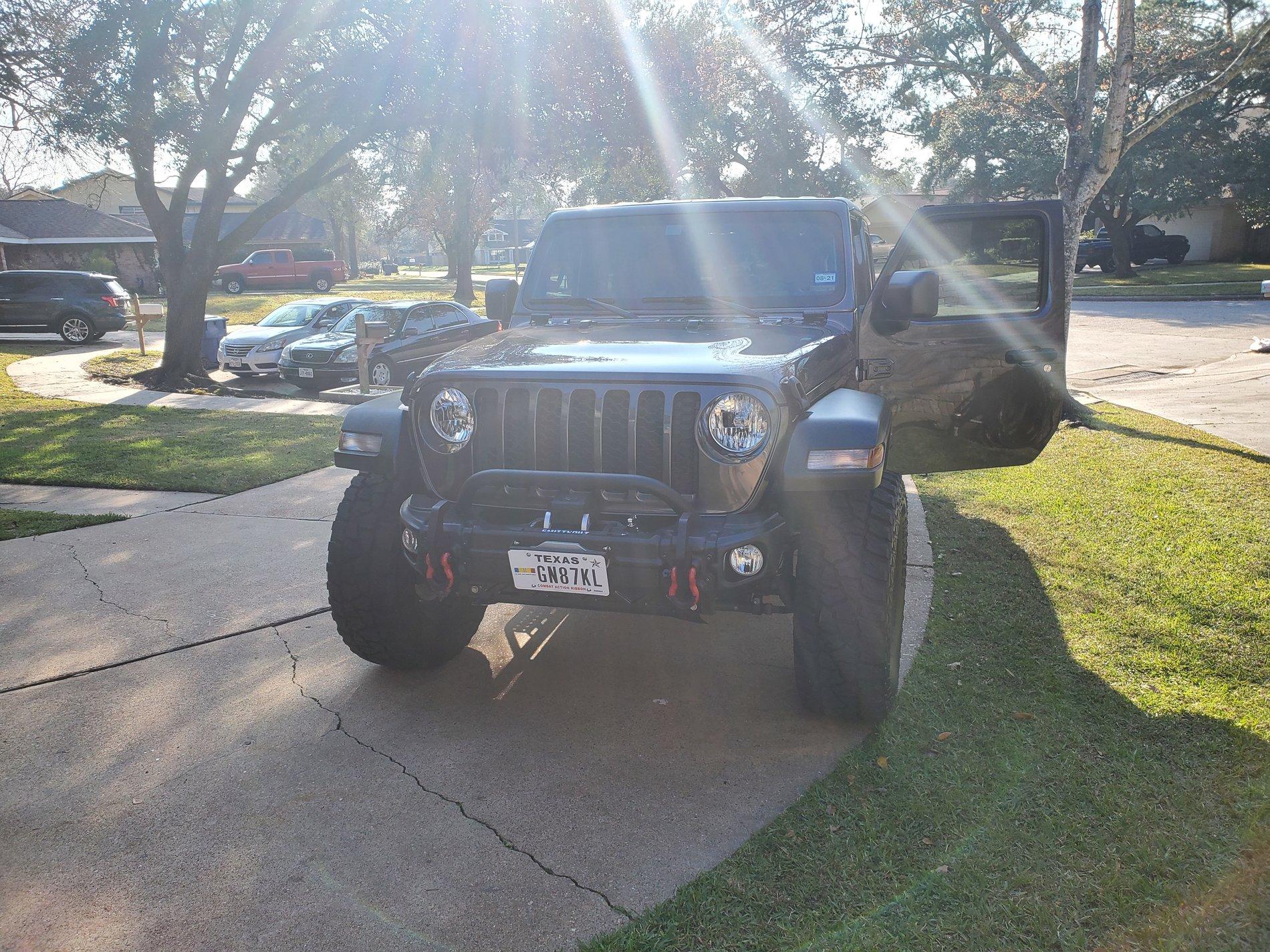 Jeep Gladiator BUMPERS! 20200127_153252