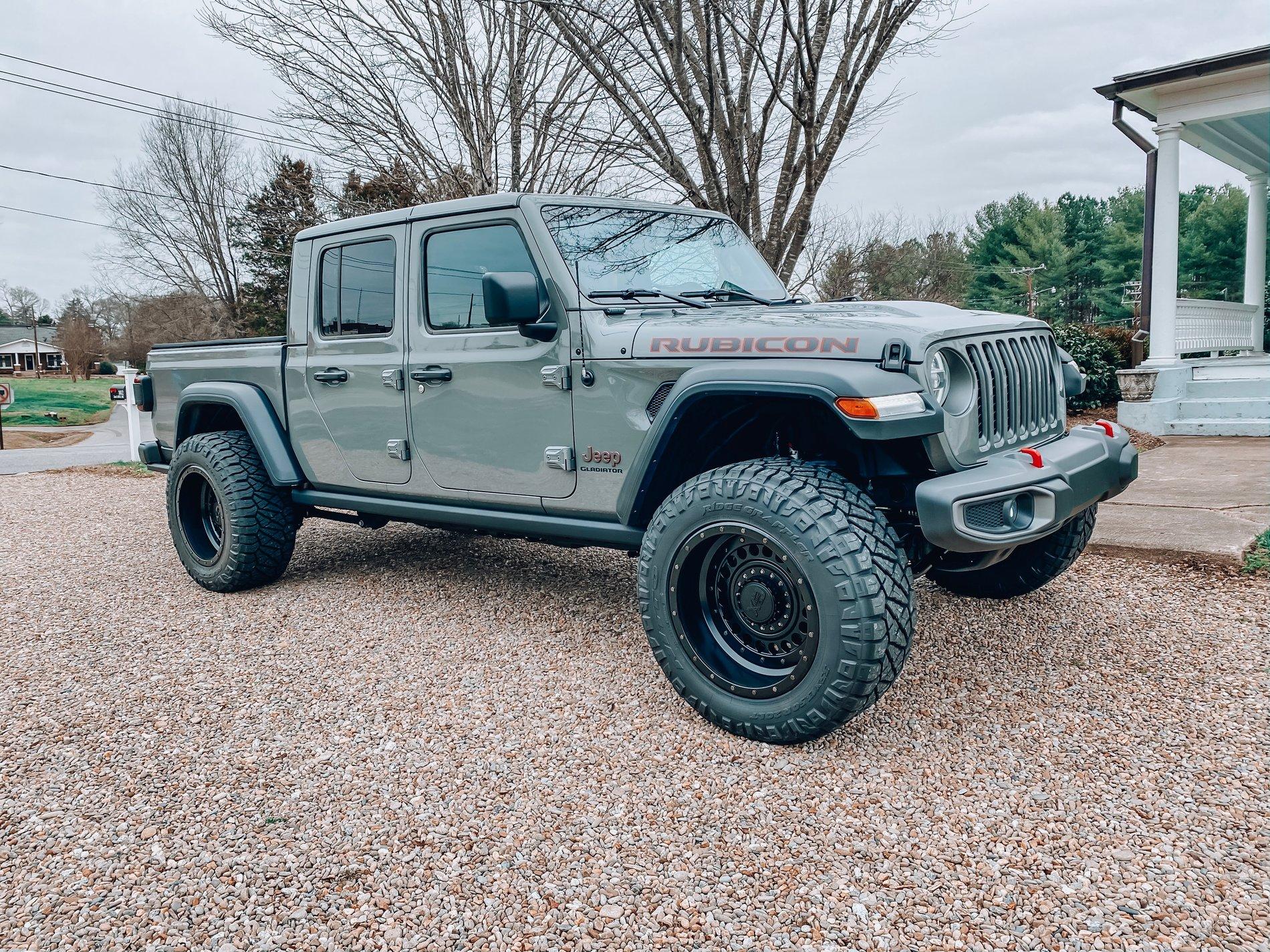 Jeep Gladiator Lets see all those Gladiators with lifts and bigger tires! 37BCAB77-DE38-42DD-98CE-AE0A1109D95E
