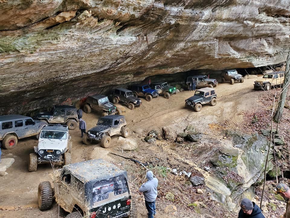 Jeep Gladiator Where the Kentucky People At? nc_oc=AQkVYaP2-_d_ilehWB4AWK7NHI9h5FEu4PSv8ZbgY9UJQk6m5NOPDJyQLTfasZYyAgk&_nc_ht=scontent-iad3-1