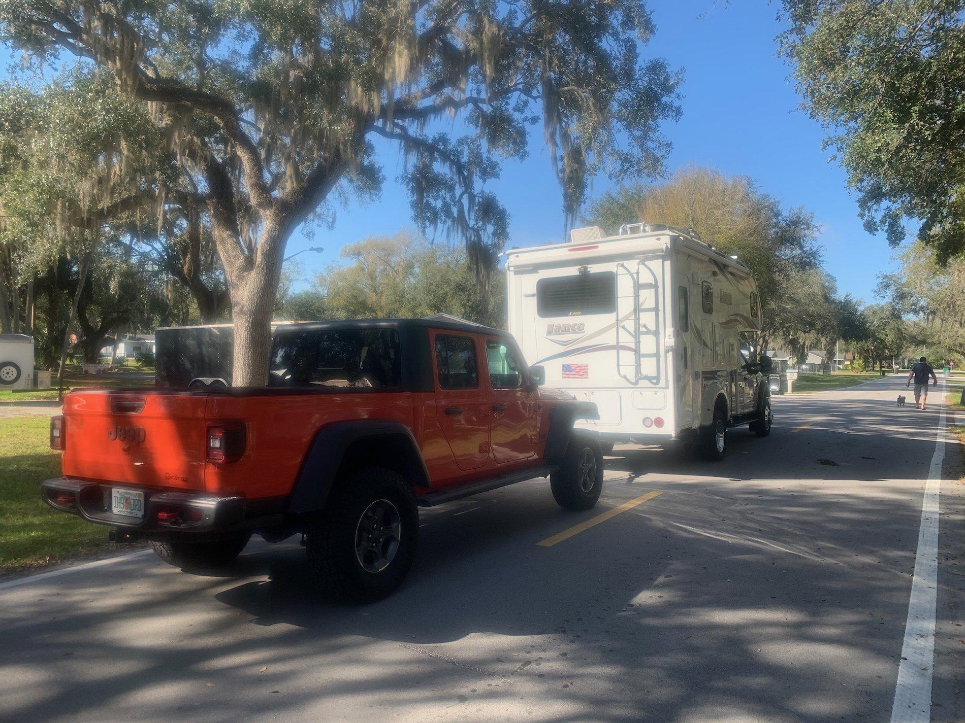Jeep Gladiator My First Flat Tow 2098BD82-1E35-4D75-9877-181B3EB9612C