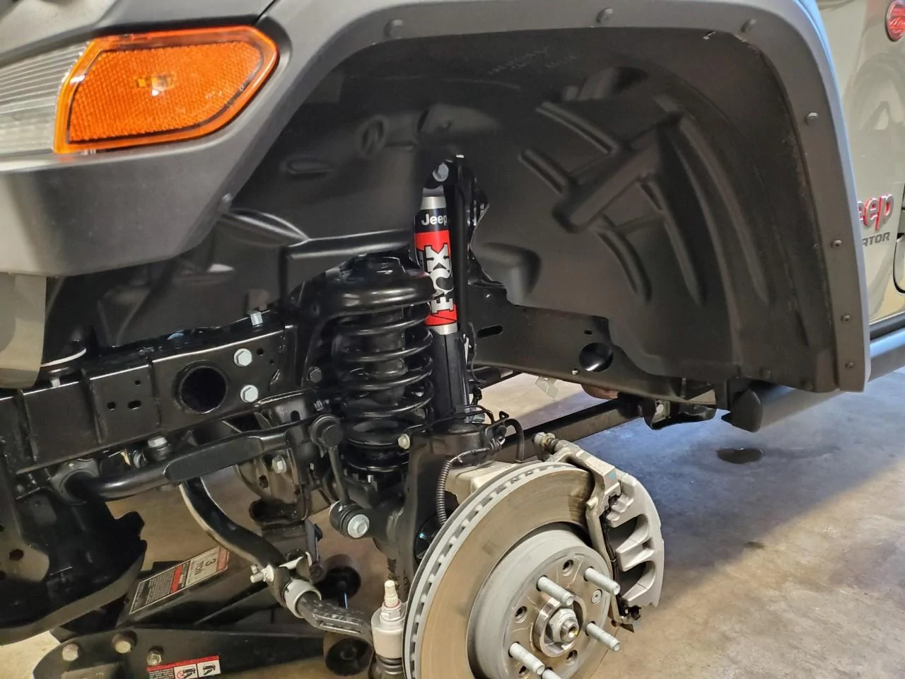 Jeep Gladiator Harold's Sting Gray JTR Build compressor1