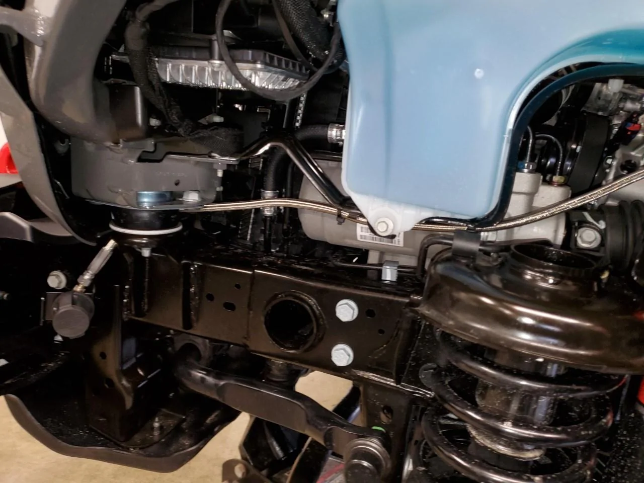Jeep Gladiator Harold's Sting Gray JTR Build compressor5