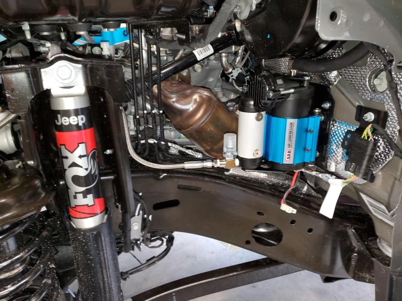 Jeep Gladiator Harold's Sting Gray JTR Build compressor6