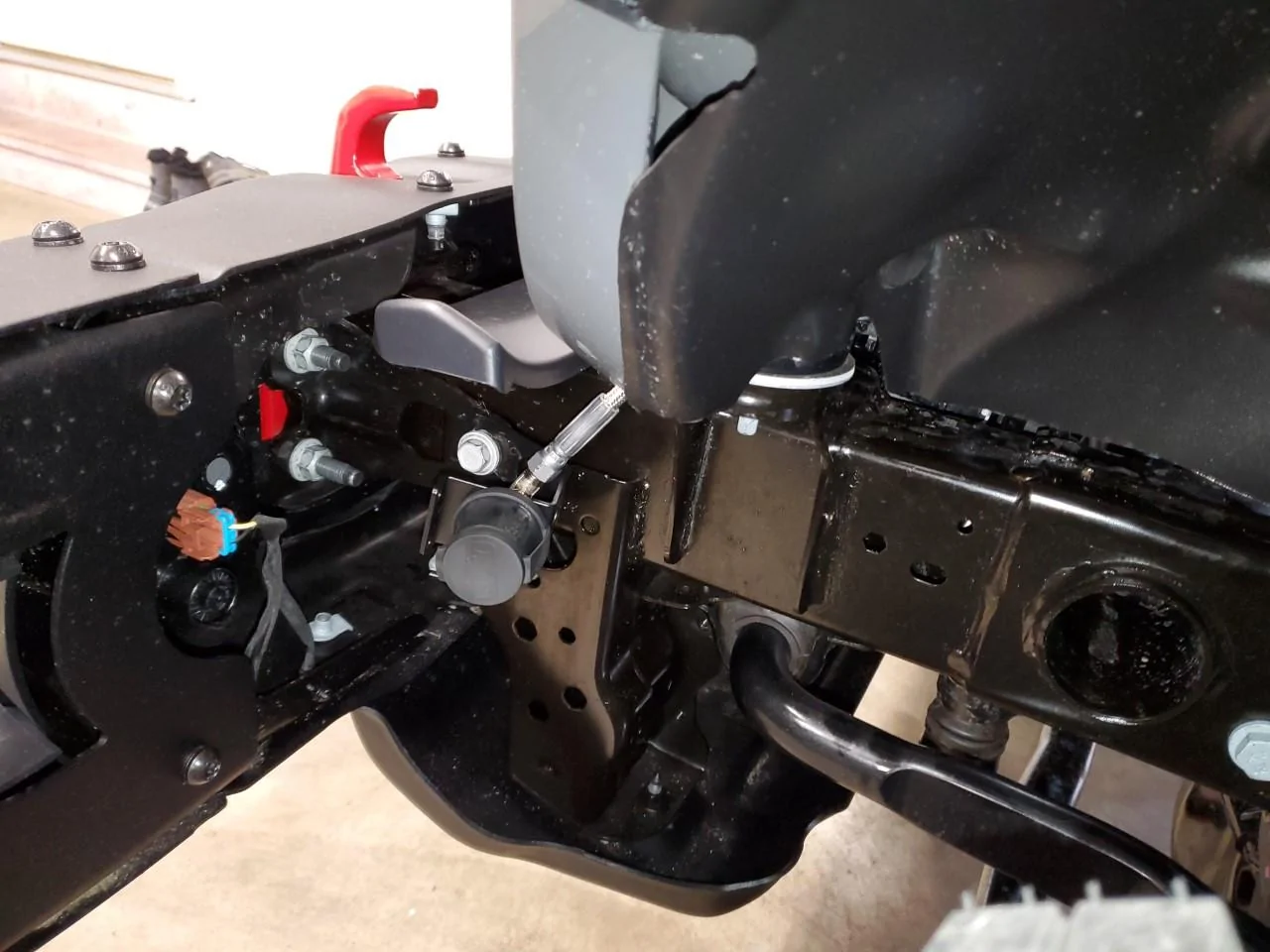 Jeep Gladiator Harold's Sting Gray JTR Build compressor14