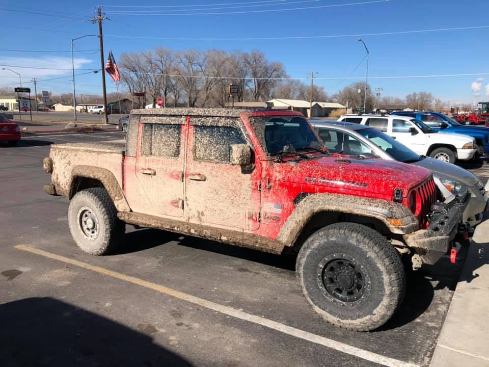 Jeep Gladiator Lets see all those Gladiators with lifts and bigger tires! 84175266_10158038308174248_4413240494784512000_n