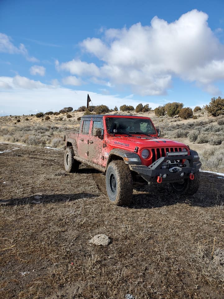 Jeep Gladiator FIRECRACKER RED Gladiator JT Club 83653876_10221872466384484_5560272985048219648_n