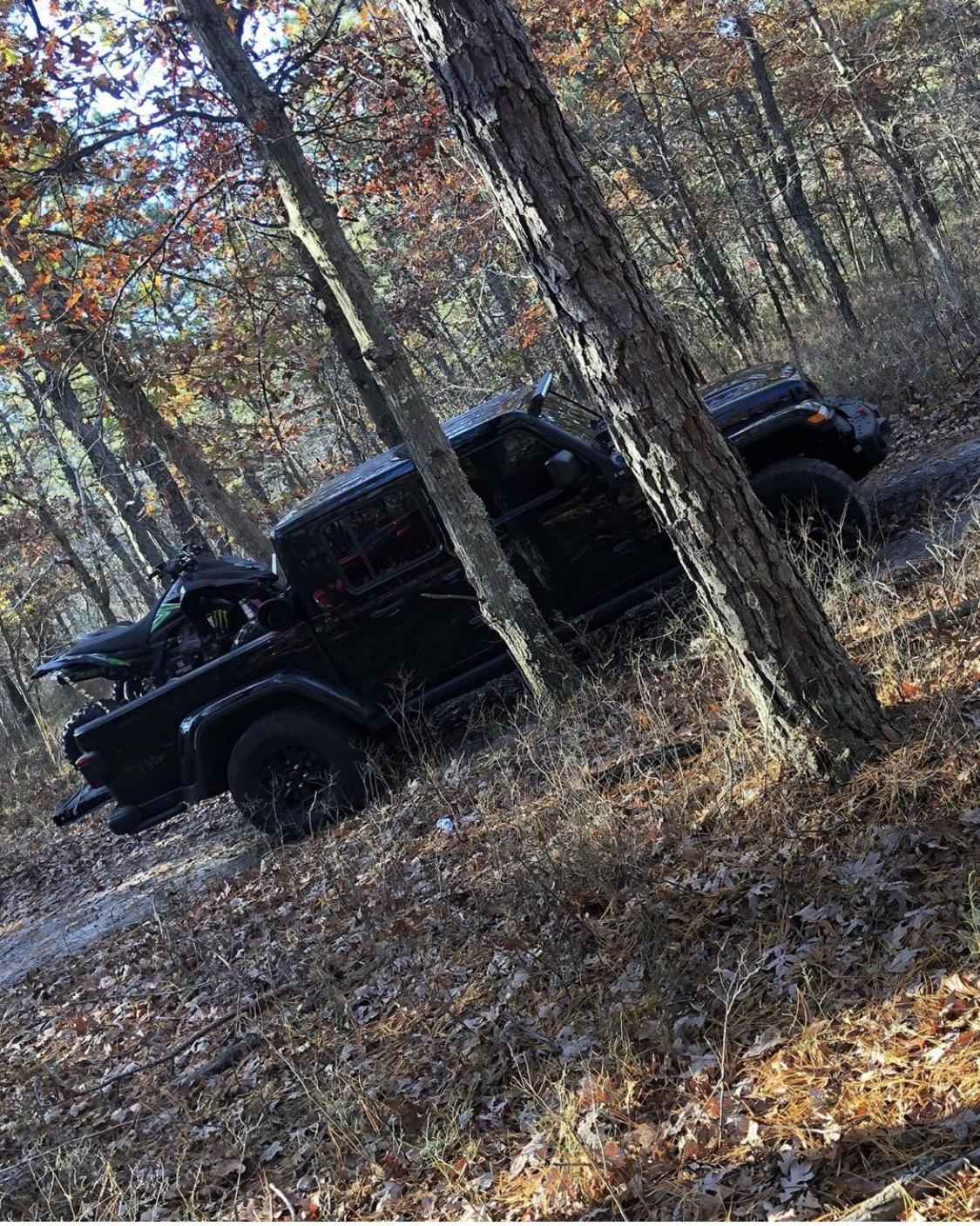 Jeep Gladiator Post your payload pics! C18D41AD-D404-4D36-A0CB-E16595BC146F