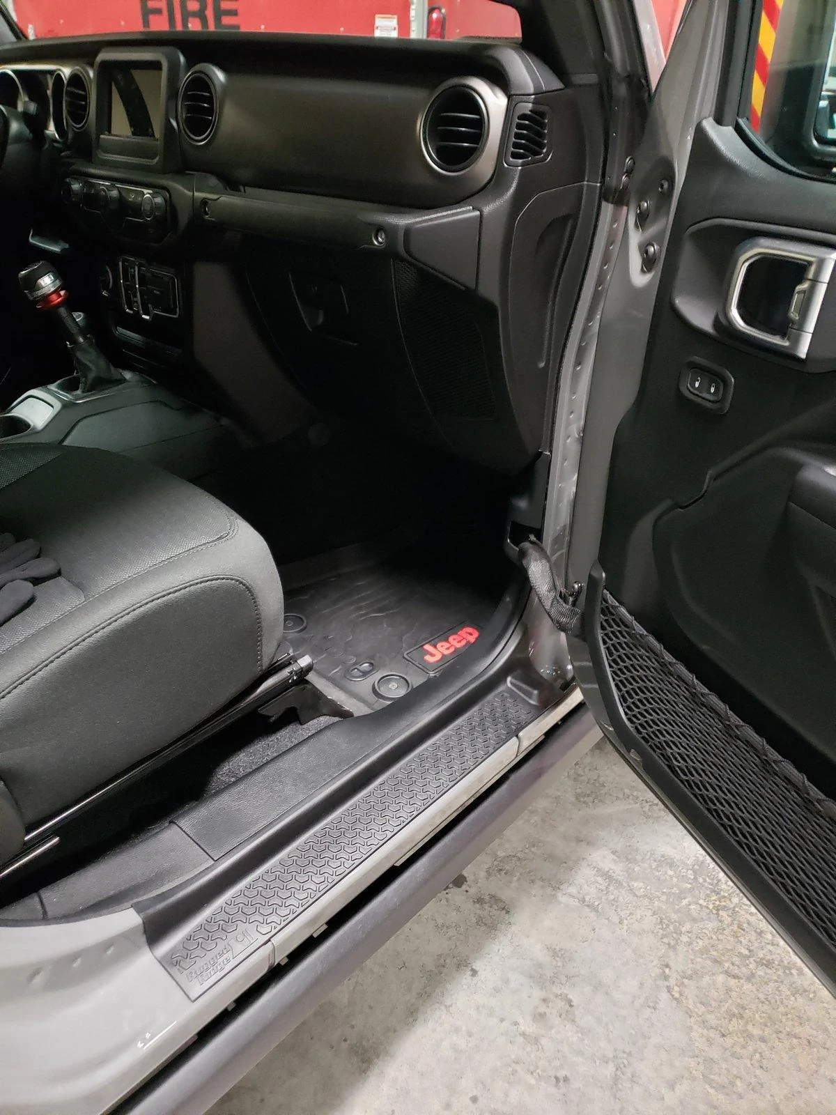 Jeep Gladiator RodReckets Sport S Build Thread JT door sill and mats