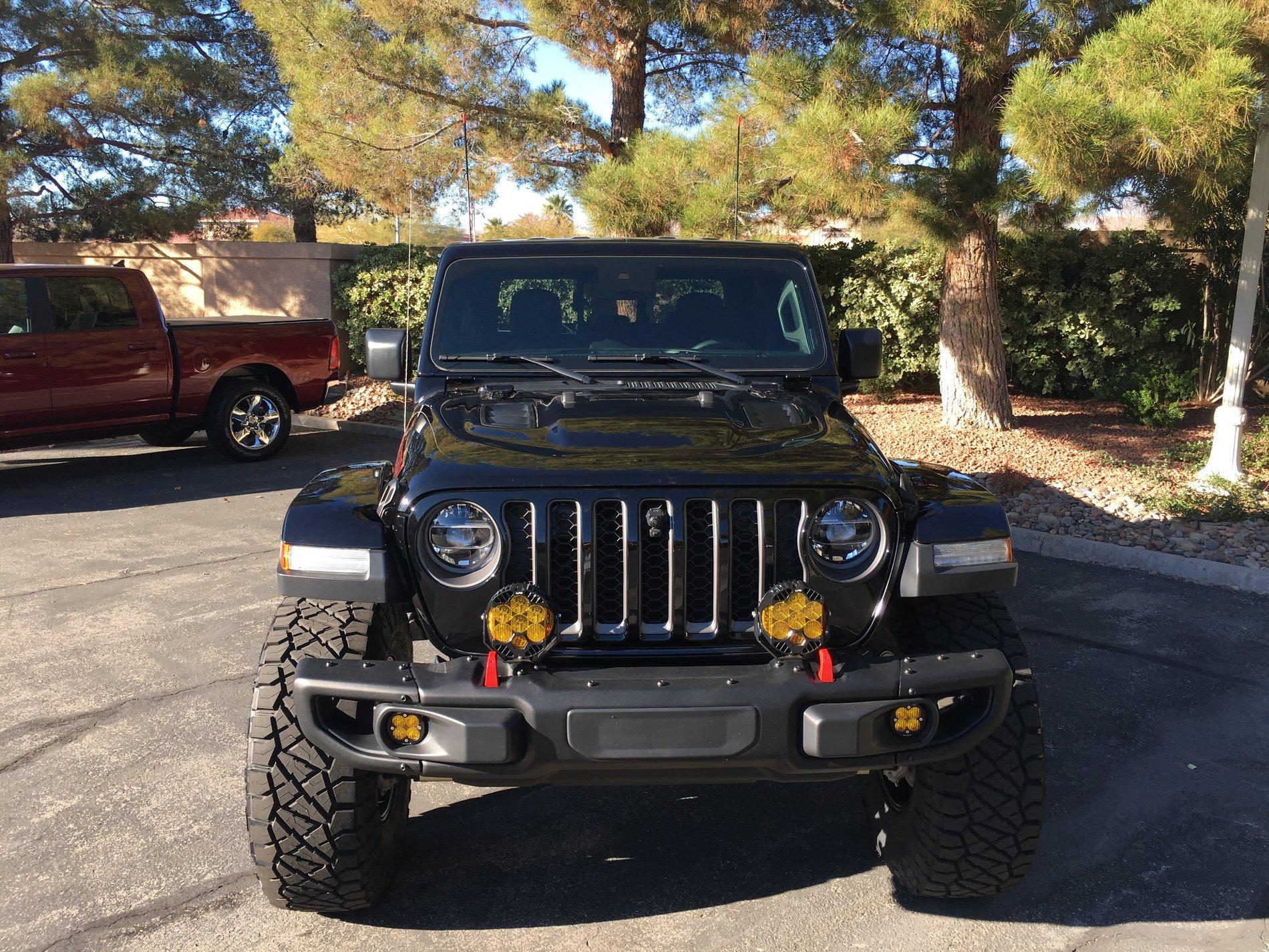 Jeep Gladiator What wheels are you putting on you JT? AFC4036A-E4A4-4900-9337-44F48A6EACD2