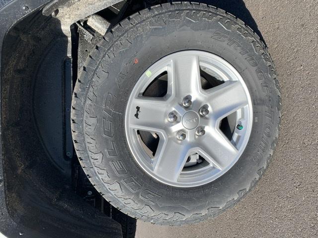 Jeep Gladiator SOLD! Brand New Sport Wheels / Tires possible delivery 18568D85-94F2-4966-B756-EBBF3E6EDF68