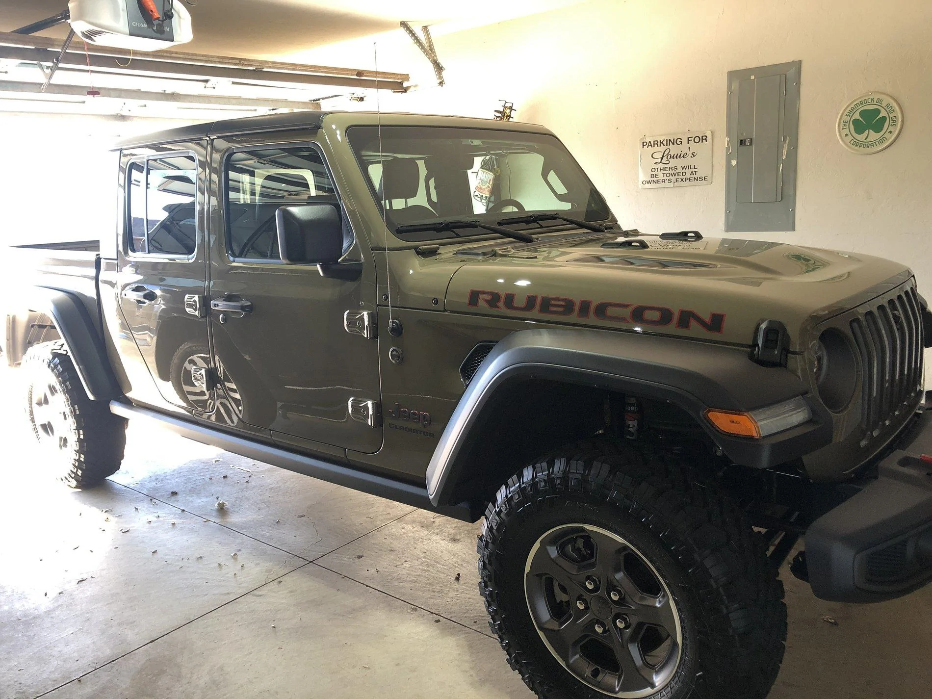 Jeep Gladiator What are the more rare colors? F35FE667-9EED-4708-A49F-39EDBA06E981